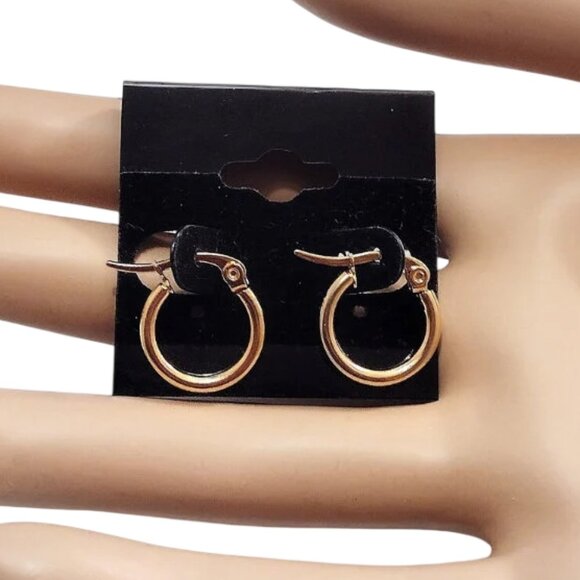 5/8 Inch 14mm Small Hoop Pierced Post Earrings Gold Tone - Picture 3 of 7